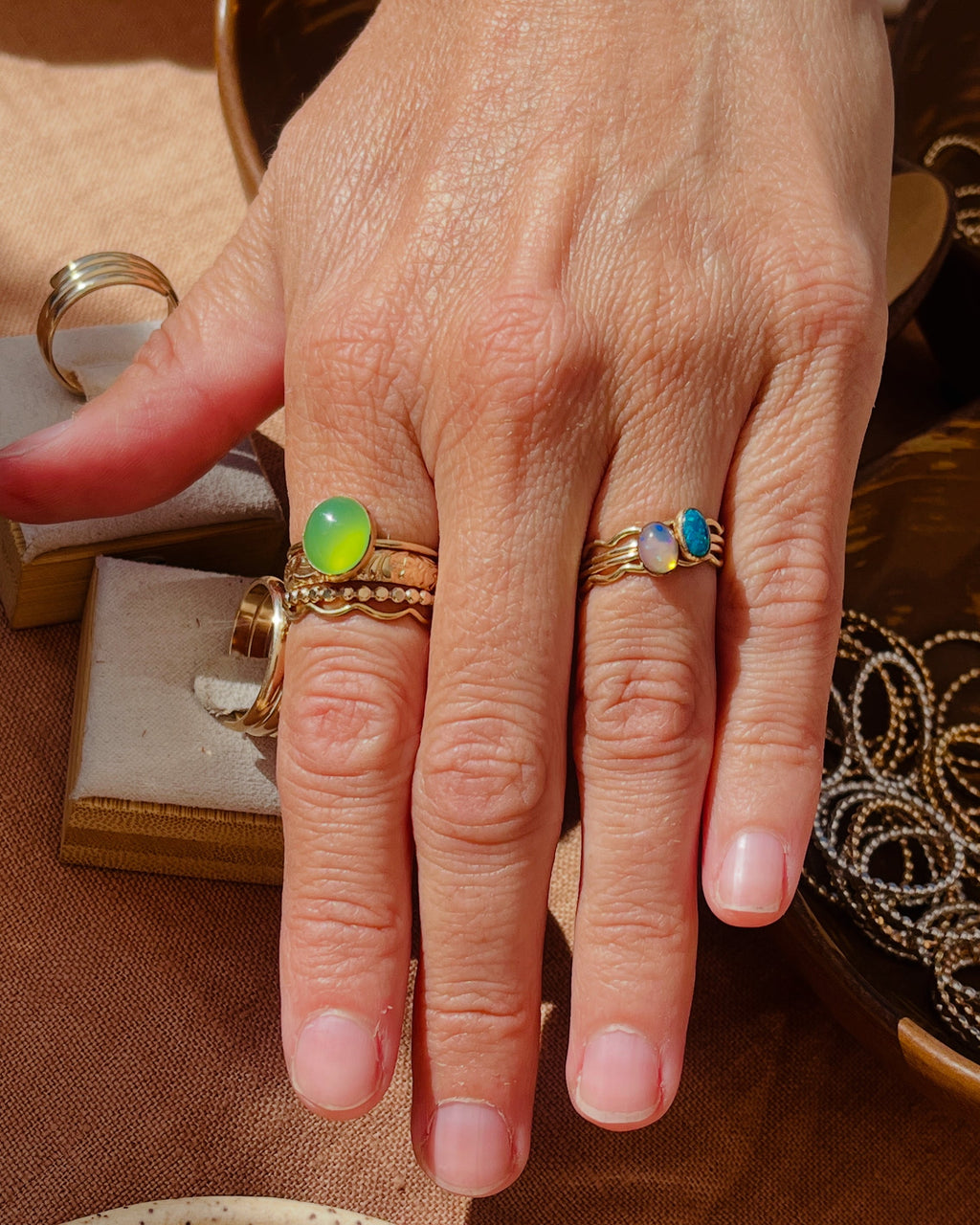 CHRYSOPRASE OVAL RING