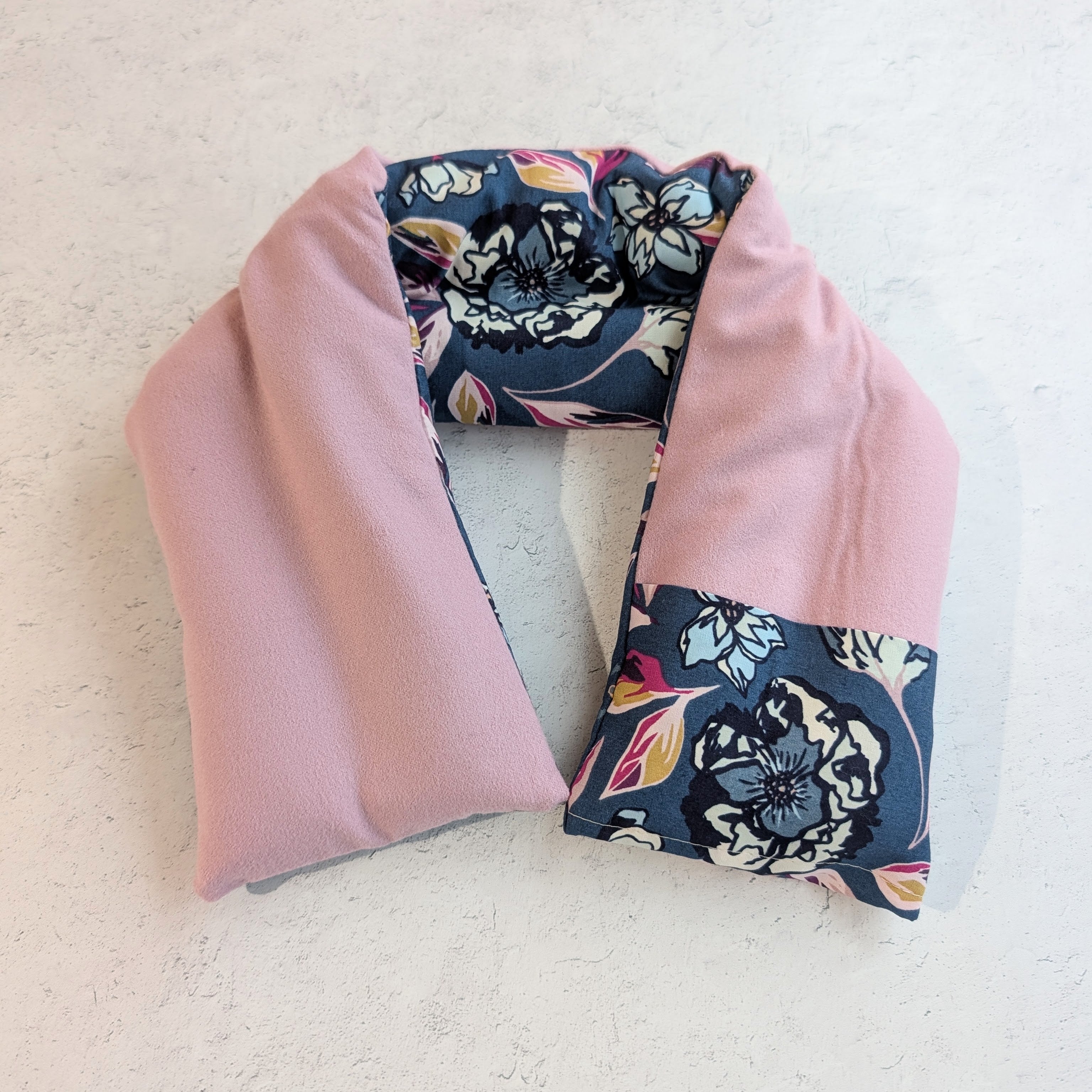 Weighted Neck Wrap - Dark Botanical