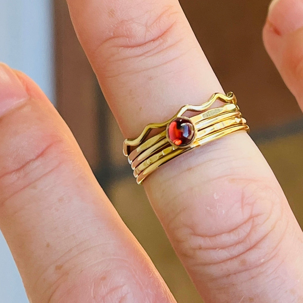 WAVE STACKING RING